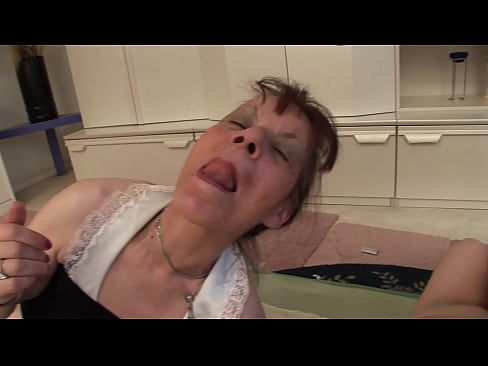 ❤️ Dos abuelas y un abuelo hacen un trío Porno en es.xinwen1288.top ❌️