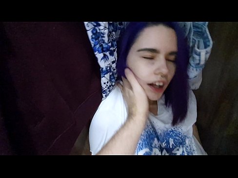 ❤️ Encontré a mi hermana en el armario y la ayudé a correrse Porno en es.xinwen1288.top ❌️